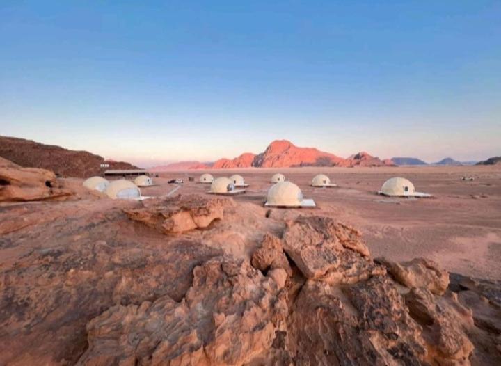 Desert Star Camp وادي رم المظهر الخارجي الصورة