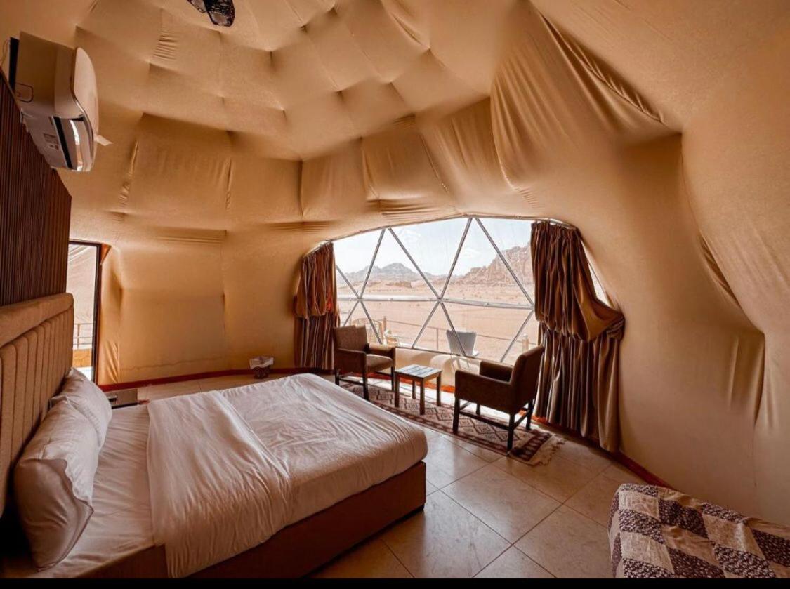 Desert Star Camp وادي رم المظهر الخارجي الصورة